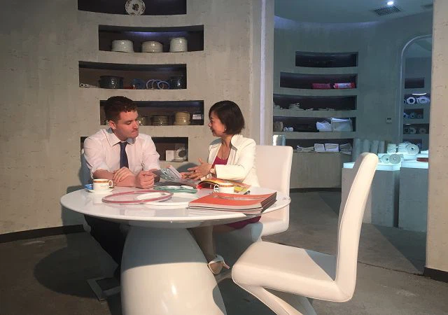 8 Customization Available001 8 Customization Available001